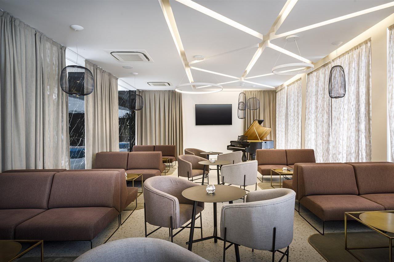 Valamar Carolina Hotel & Villas Kampor Luaran gambar