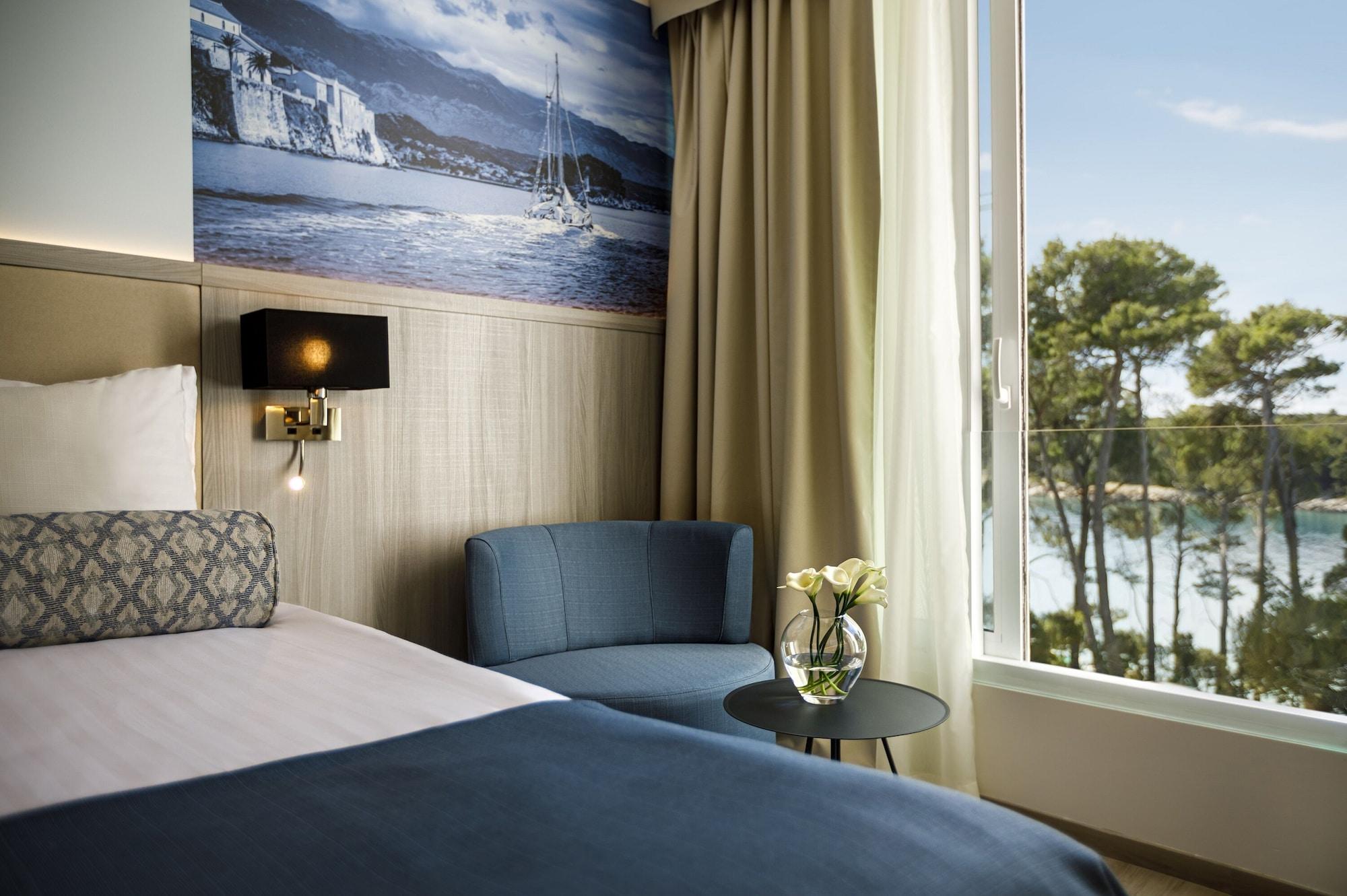 Valamar Carolina Hotel & Villas Kampor Luaran gambar
