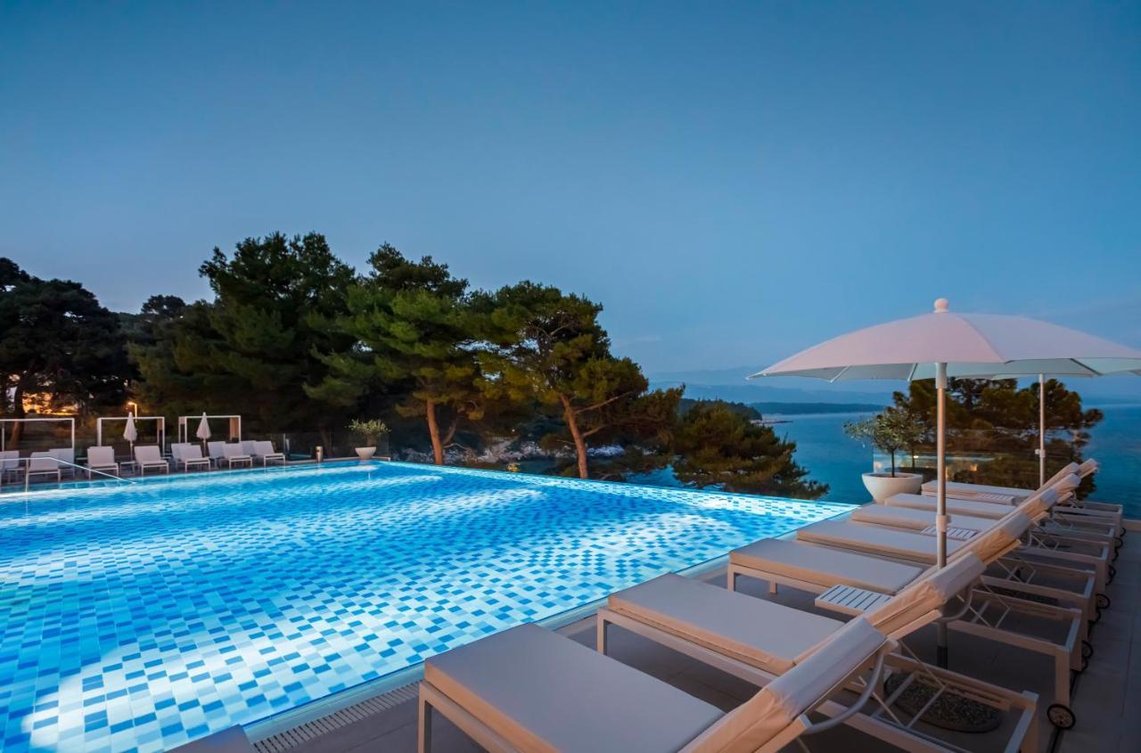 Valamar Carolina Hotel & Villas Kampor Luaran gambar