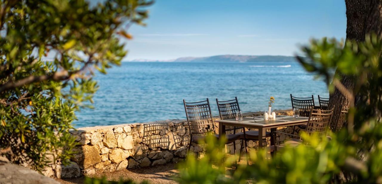 Valamar Carolina Hotel & Villas Kampor Luaran gambar